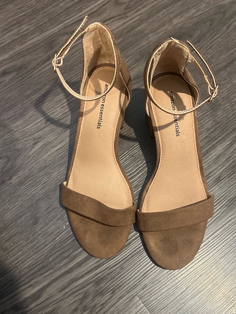 Amazon Essentials Women’s Ankle-Strap Open-Toe Heels in Taupe Brown
